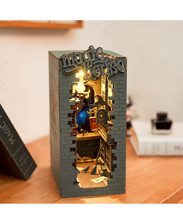 3D Jigsaw Puzzle Wooden Model Building Kit Magic House DIY, Multicolored, 7.09"4.33"9.45"